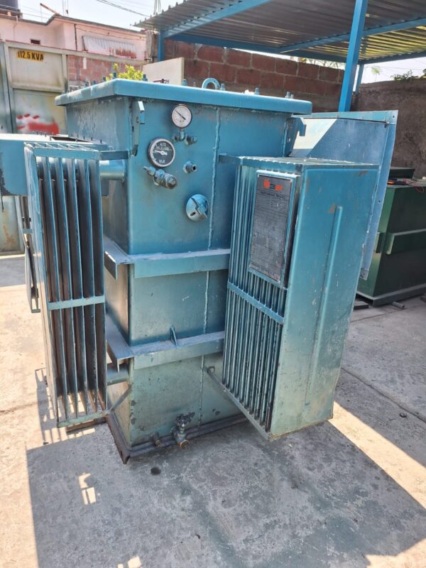Transformador Tipo Subestación Usado 300 KVA 23000-220/127 V.